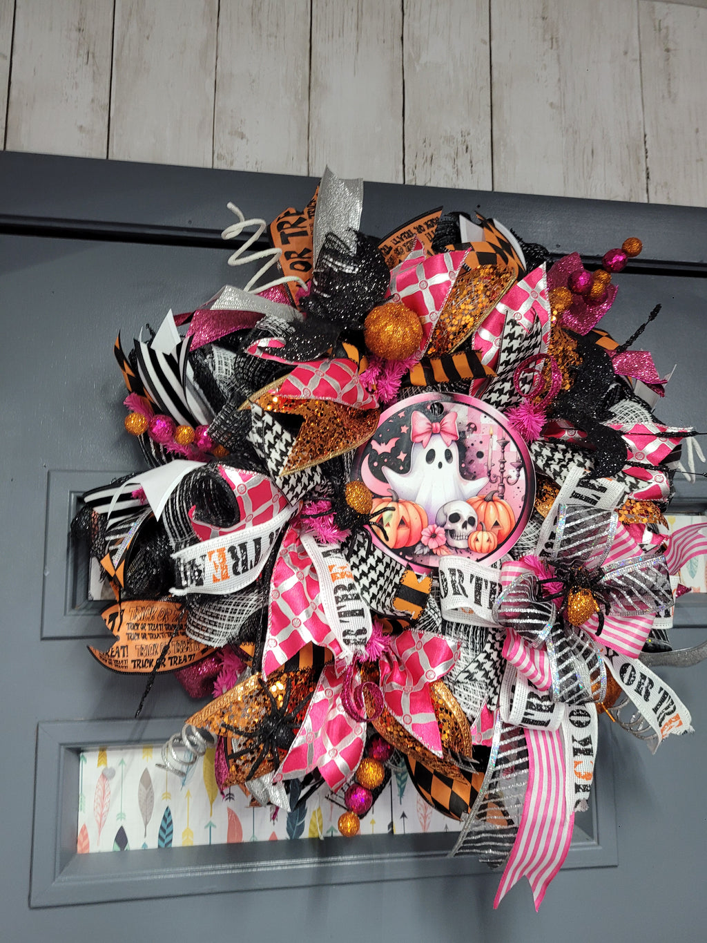 Pink Ghost & Pumpkin Halloween Deco Mesh Door Wreath – Spooky Cute Fall Decor