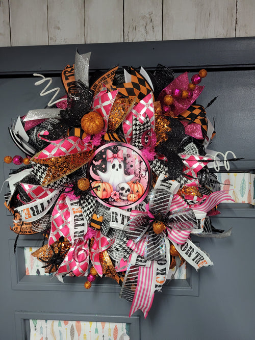 Pink Ghost & Pumpkin Halloween Deco Mesh Door Wreath – Spooky Cute Fall Decor