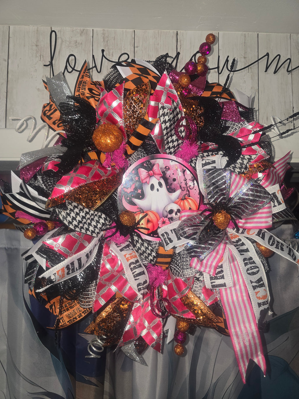 Pink Ghost & Pumpkin Halloween Deco Mesh Door Wreath – Spooky Cute Fall Decor