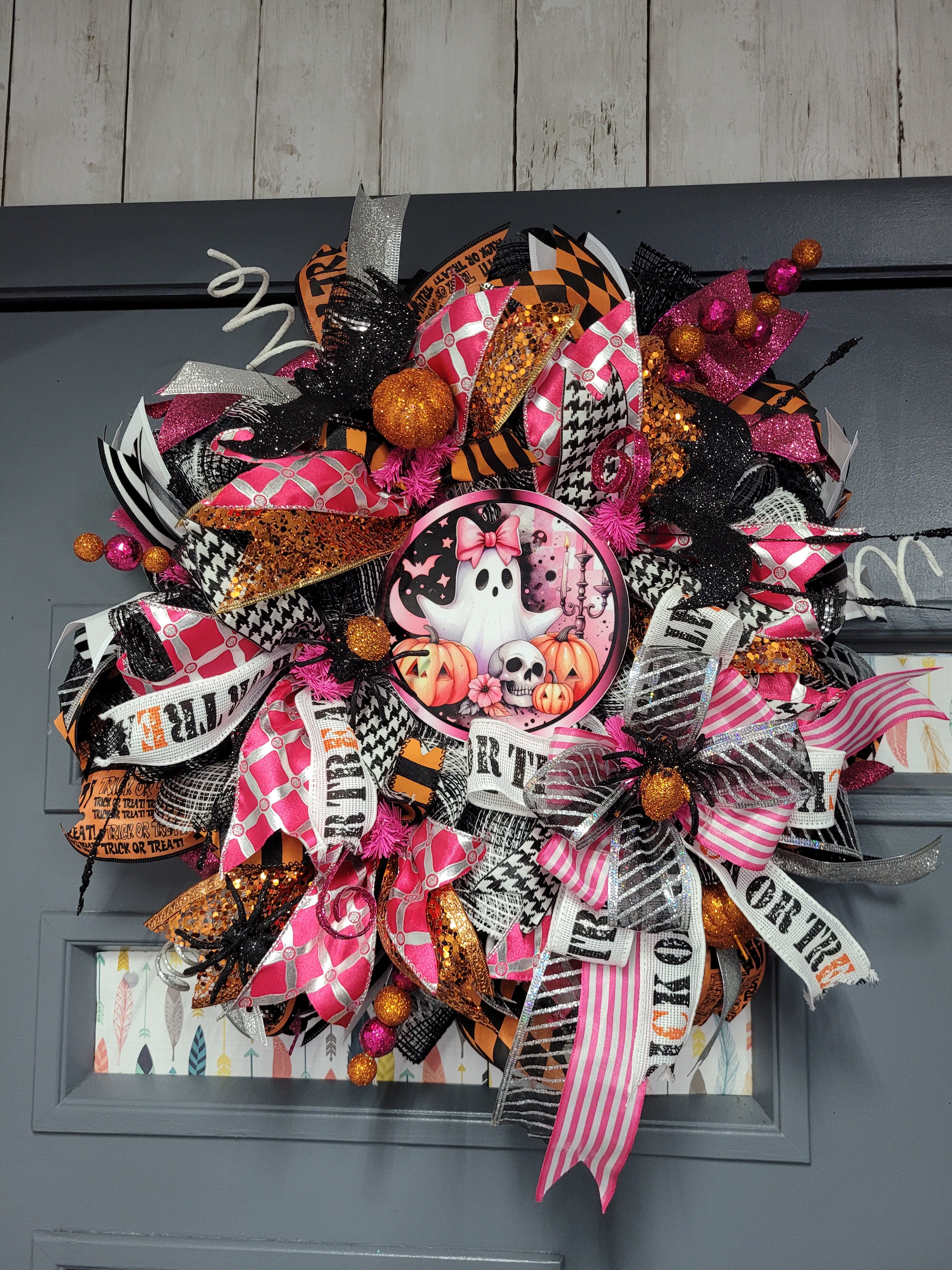 Pink Ghost & Pumpkin Halloween Deco Mesh Door Wreath – Spooky Cute Fall Decor