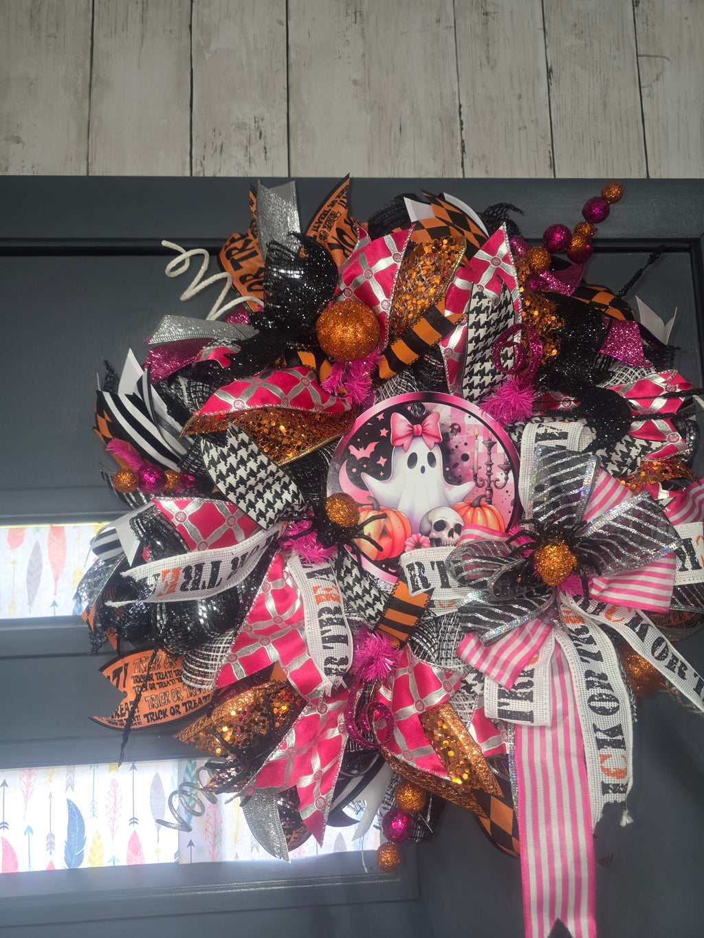 Pink Ghost & Pumpkin Halloween Deco Mesh Door Wreath – Spooky Cute Fall Decor